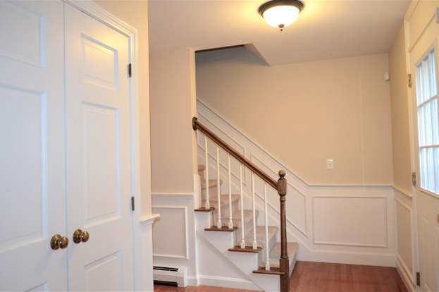 7 Jackson Sq Bedford Nh Mls Redfin