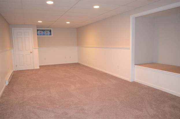 7 Jackson Sq Bedford Nh Mls Redfin