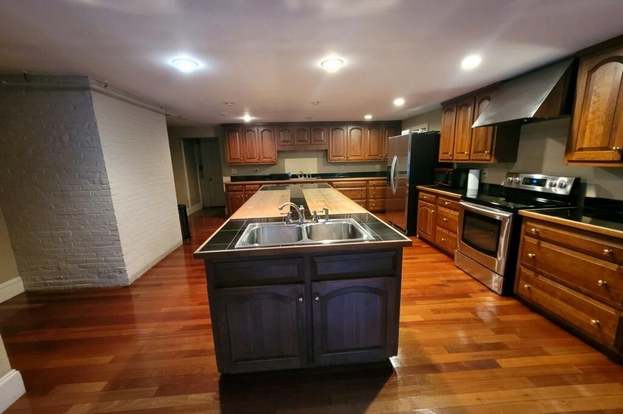 90 Stark Ave 1 Dover Nh 03820 Mls 4860878 Redfin