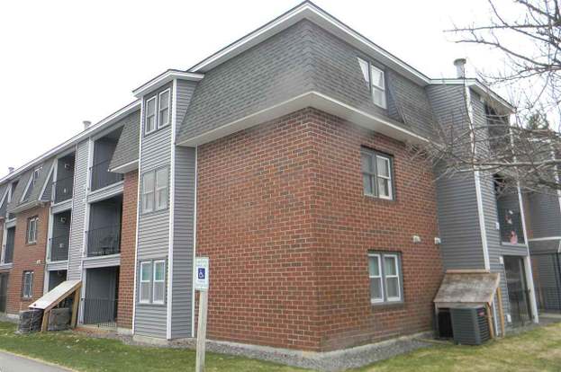 77 Bluestone Dr Nashua Nh 03060 Mls 4697979 Redfin