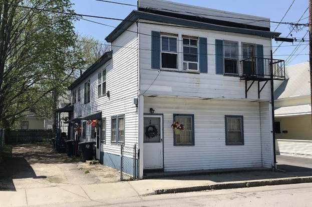77 Ash St Nashua Nh 03060 5 Beds 3 Baths