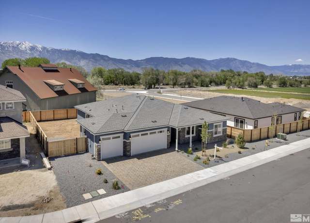 Property at 698 Sage Grouse Lp, Gardnerville, NV 89460, 3 beds, 2.5 baths