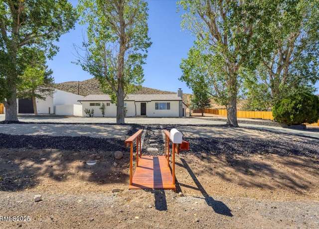 Property at 160 Bernoulli St, Reno, NV 89506, 3 beds, 2.5 baths