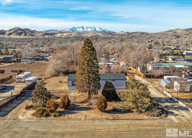 Property at 5645 Klondike Dr, Sun Valley, NV 89433, 4 beds, 3 baths