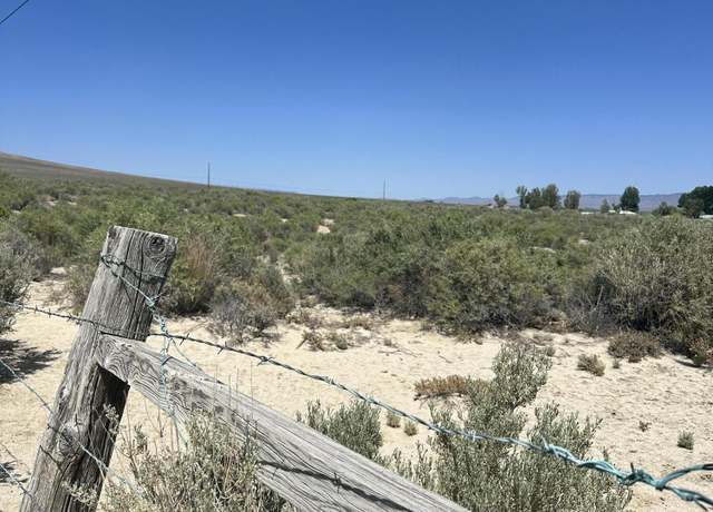 Property at 35 Twist Sub Br, Round Mountain, NV 89045