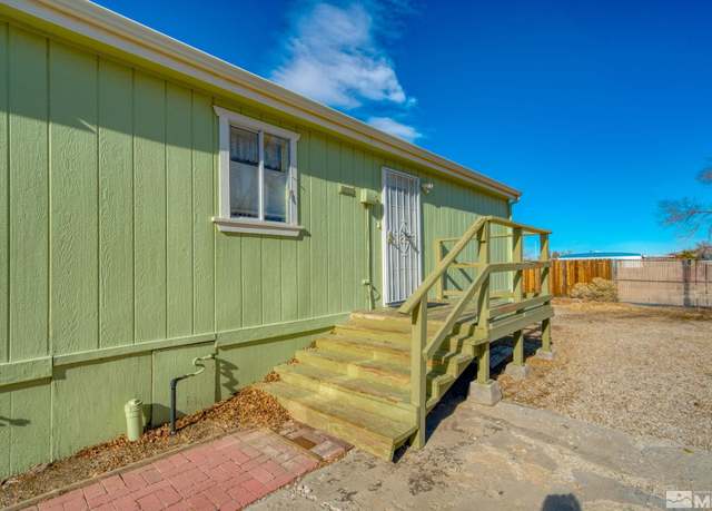 Property at 115 Gemini Cir, Reno, NV 89521, 4 beds, 2 baths