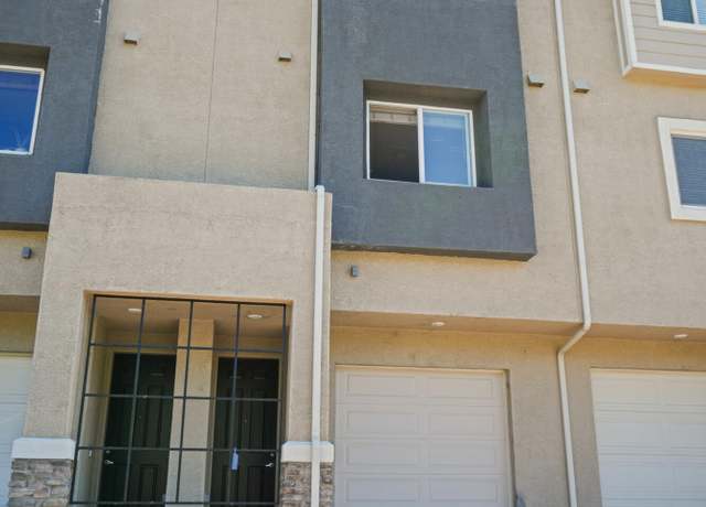 Property at 3046 Sterling Ridge Cir, Sparks, NV 89431, 2 beds, 2.5 baths