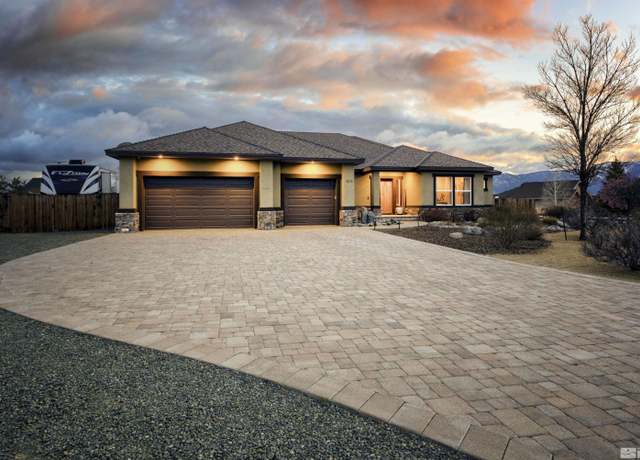 Property at 1573 Amber Rose Dr, Minden, NV 89423, 4 beds, 2.5 baths