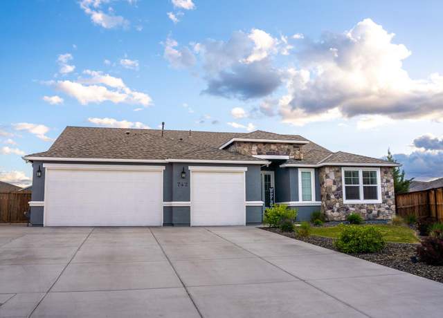 Property at 742 Treasure City Dr, Sparks, NV 89441, 5 beds, 3 baths