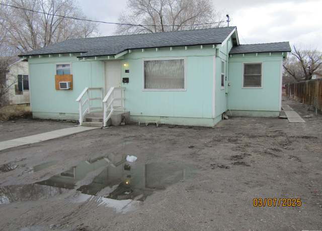Property at 234 S West St, Yerington, NV 89447, 3 beds, 2 baths