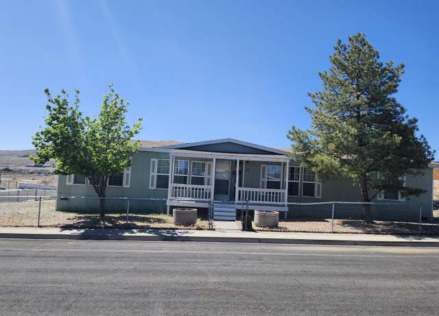 Property at 779 Silver Way, Fernley, NV 89408, 3 beds, 2 baths