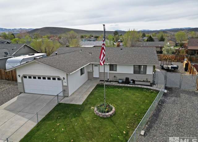 Property at 774 Hornet Dr, Gardnerville, NV 89460, 3 beds, 2 baths