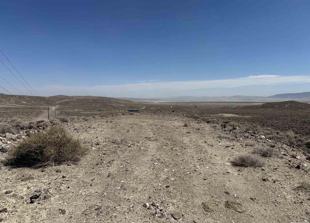 Property at 3765 Sapphire Rd, Silver Springs, NV 89429