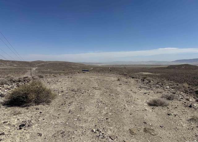 Property at 3765 Sapphire Rd, Silver Springs, NV 89429