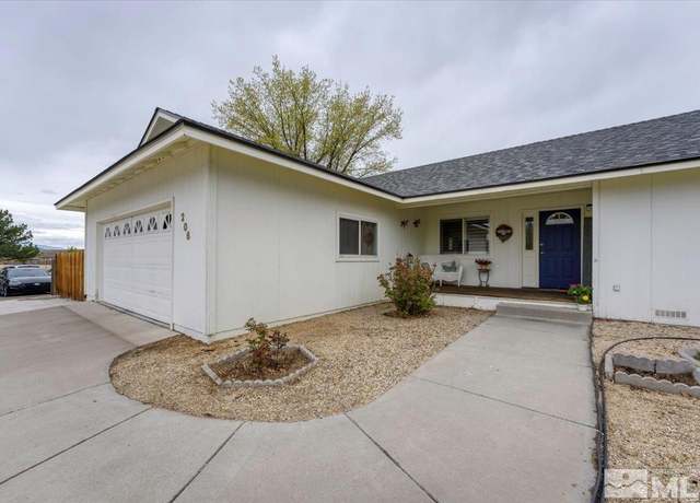 Property at 206 White Rose Dr, Sparks, NV 89441, 4 beds, 3 baths