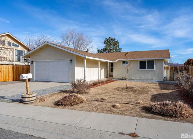 Property at 3341 Vista Grande Blvd, Carson City, NV 89705, 3 beds, 2 baths