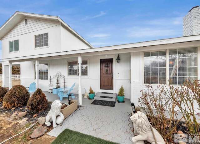 Property at 990 Riverview Dr, Gardnerville, NV 89460, 5 beds, 3 baths