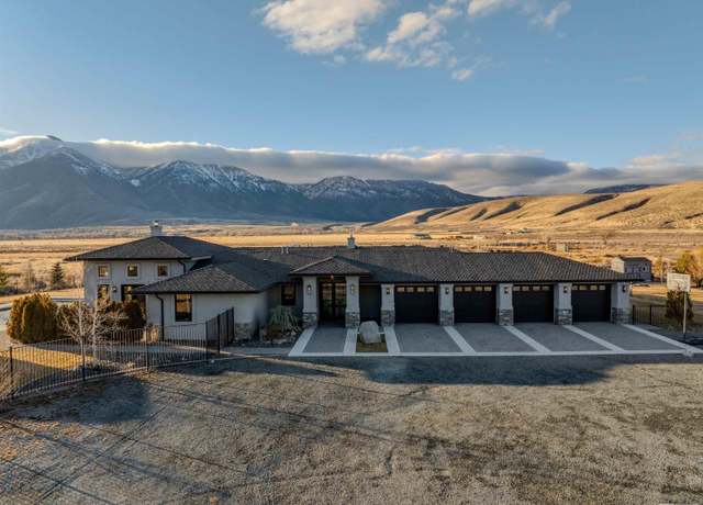 Property at 2960 Oasis Springs Rd, Minden, NV 89423, 4 beds, 3.5 baths