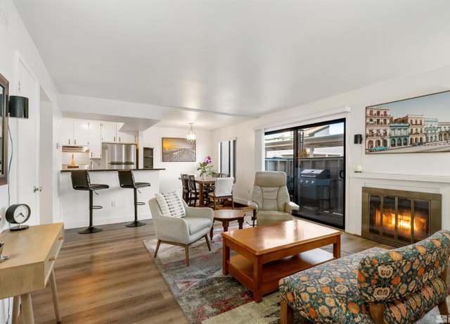 Property at 2445 Sycamore Glen Dr #6, Sparks, NV 89434, 2 beds, 1 bath