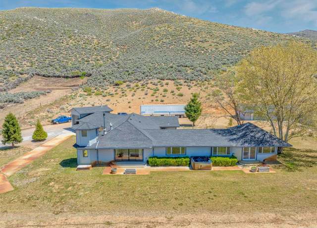 Property at 5365 Eastlake Blvd, Washoe Valley, NV 89704, 5 beds, 3.5 baths