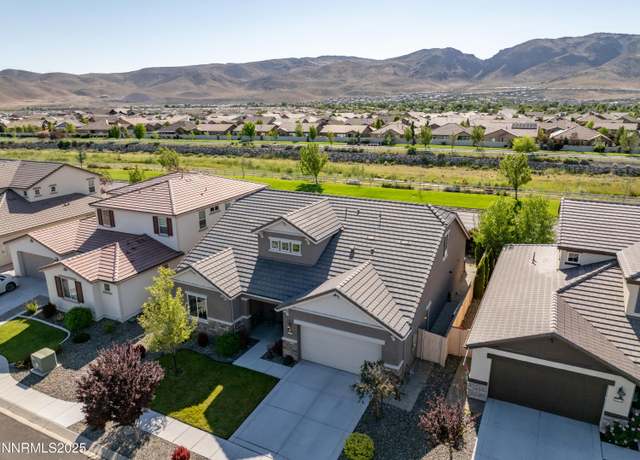 Property at 10260 Rollins Dr, Reno, NV 89521, 3 beds, 2.5 baths