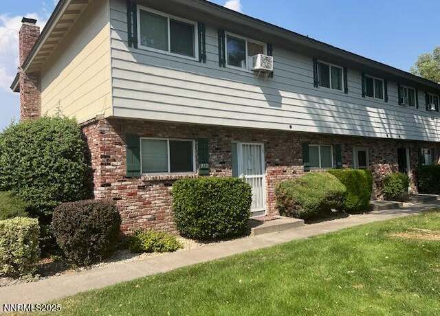 Property at 312 Smithridge Park, Reno, NV 89502, 2 beds, 1.5 baths