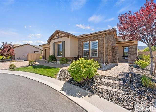 Property at 2200 Trakehner Ln, Reno, NV 89521, 2 beds, 2.5 baths