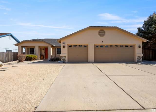Property at 9834 Suncrest Dr, Reno, NV 89506, 4 beds, 2 baths