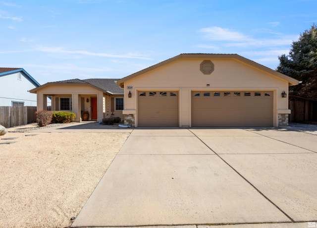 Property at 9834 Suncrest Dr, Reno, NV 89506, 4 beds, 2 baths