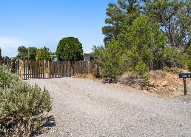 Property at 3805 Sandpiper Dr, Reno, NV 89508, 3 beds, 2 baths