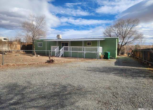 Property at 5742 Yukon Dr, Sun Valley, NV 89433, 3 beds, 2 baths
