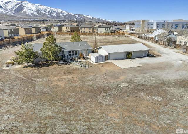 Property at 8997 Rising Moon Dr, Reno, NV 89506, 5 beds, 3.5 baths