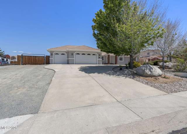 Property at 8800 Eaglenest Rd, Sparks, NV 89436, 4 beds, 2.5 baths