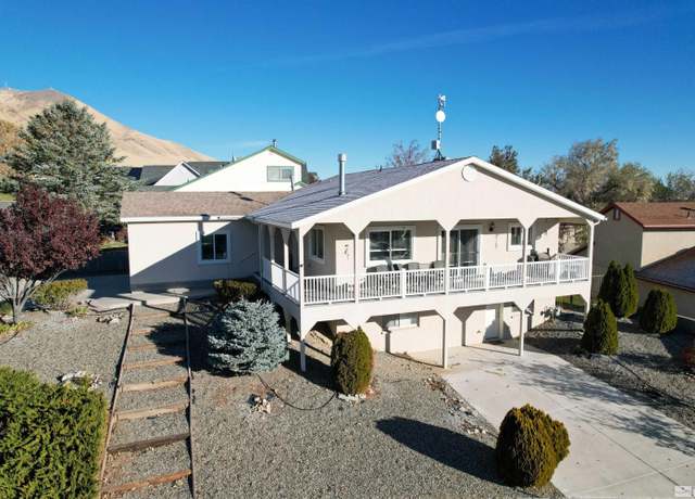 Property at 300 Mesa Way, Winnemucca, NV 89445, 3 beds, 2.5 baths