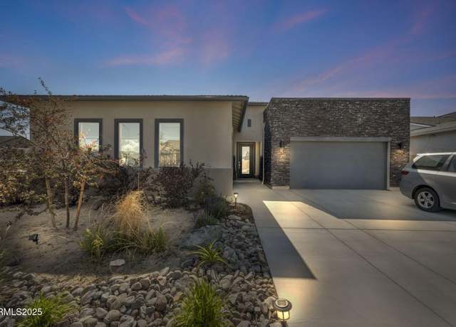 Property at 250 Porter Peak Dr, Carson City, NV 89701, 4 beds, 3 baths