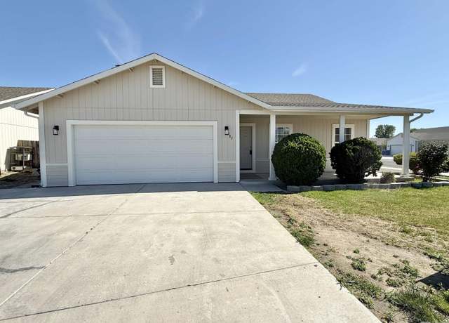Property at 387 Colorado Ln, Fallon, NV 89406, 3 beds, 2 baths