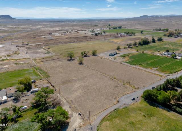Property at 1300 Brush Dr, Fernley, NV 89408