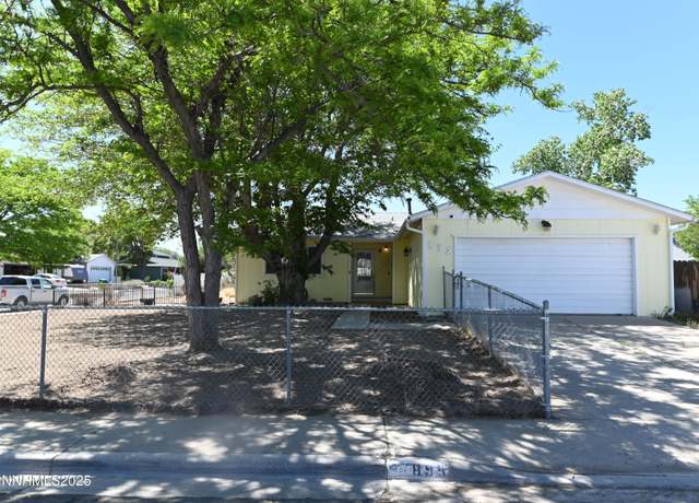 Property at 895 D St, Fernley, NV 89408, 3 beds, 2.5 baths