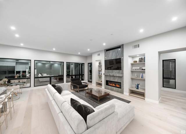 Property at 42 Campolina St Unit 25-2, Reno, NV 89511, 3 beds, 3.5 baths