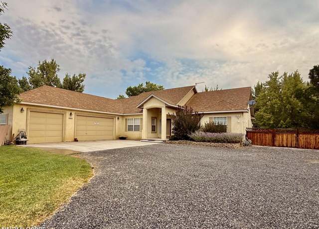 Property at 550 River Village Dr, Fallon, NV 89406, 3 beds, 2.5 baths