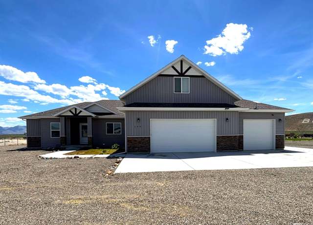 Property at 160 Blue Ridge Rd, Battle Mountain, NV 89820, 5 beds, 3 baths