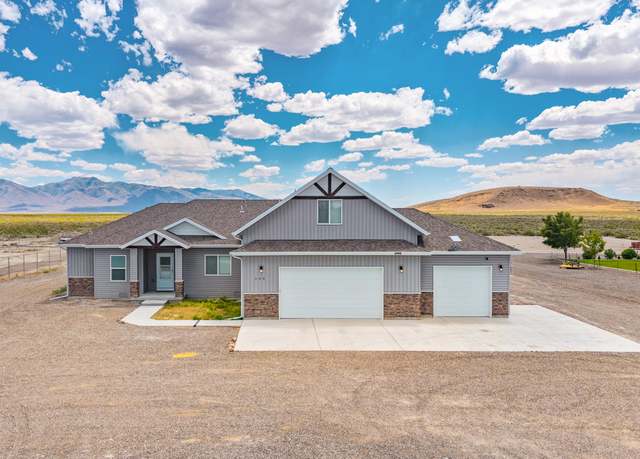 Property at 160 Blue Ridge Rd, Battle Mountain, NV 89820, 5 beds, 3 baths