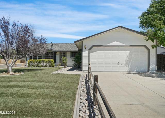 Property at 546 Yellow Jacket Rd, Dayton, NV 89403, 3 beds, 2 baths