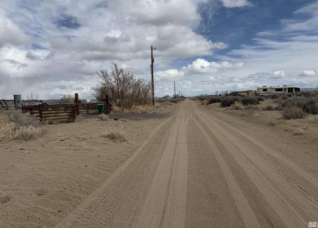Property at 2655 E 8th St, Silver Springs, NV 89429