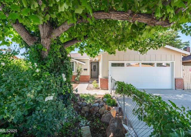 Property at 465 Lenwood Dr, Sparks, NV 89431, 3 beds, 2 baths