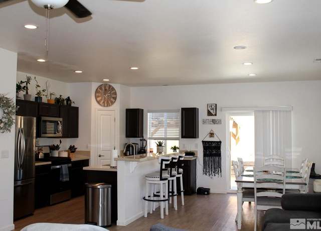 Property at 1332 Serenity Cir, Fernley, NV 89408, 3 beds, 2 baths