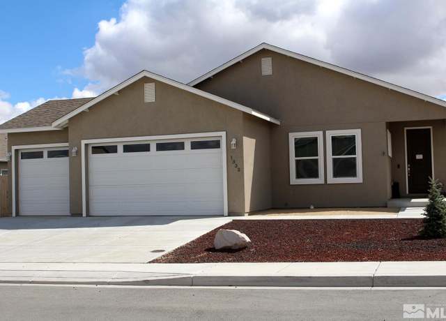 Property at 1332 Serenity Cir, Fernley, NV 89408, 3 beds, 2 baths