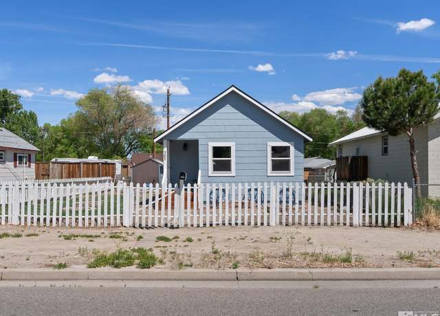 Property at 305 N Roop St, Carson City, NV 89701, 2 beds, 1 bath