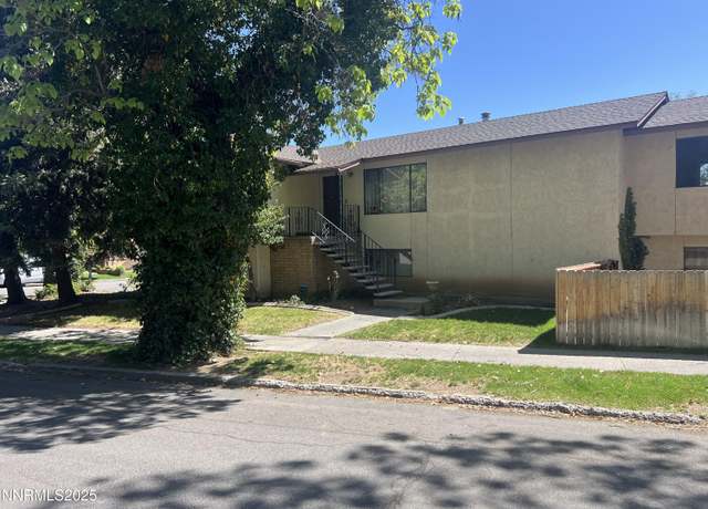 Property at 124 Mark Twain Ave, Reno, NV 89509, 3 beds, 2 baths