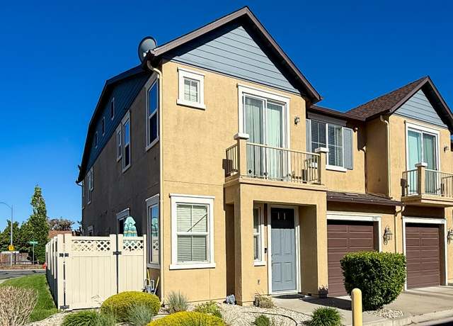 Property at 1201 Fonterra Way, Carson City, NV 89701, 2 beds, 2.5 baths